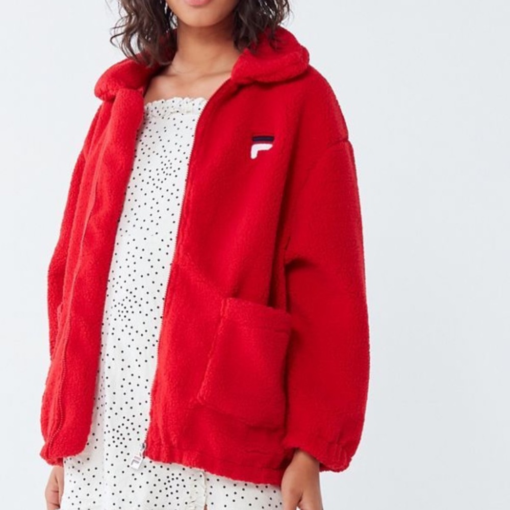 FILA X UO EXCLUSIVE FRONT ZIP TEDDY SHERPA JACKET